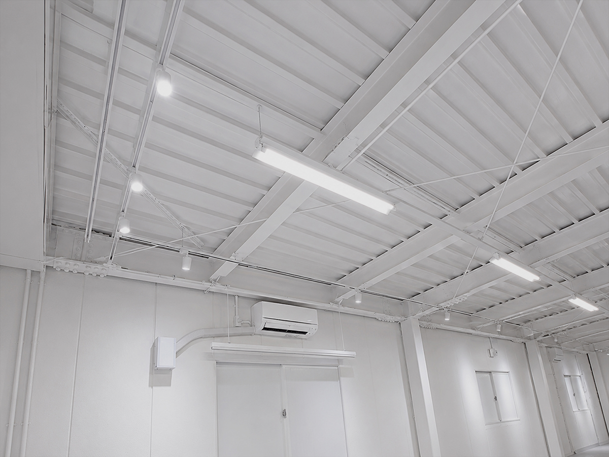 1F フリー展示エリア兼制作エリア 個展展示費用無料スペース 京都 5